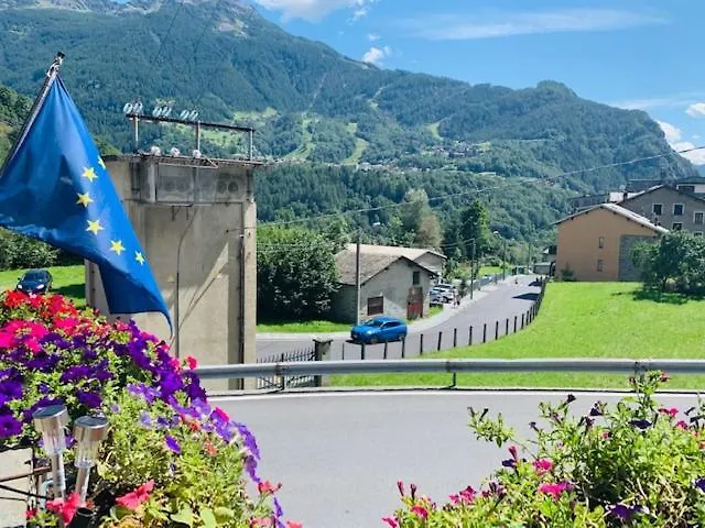 Hotel Genzianella Chiesa in Valmalenco 3*,